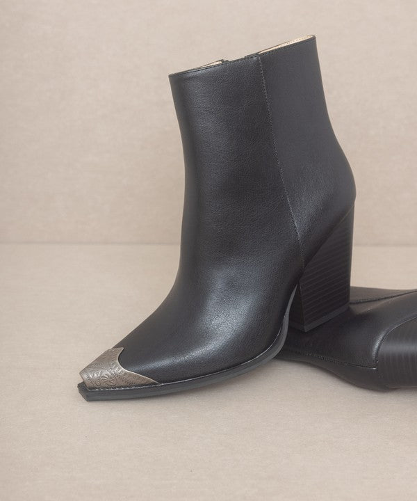 Zion Bootie with Etched Metal Toe